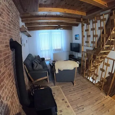 Dağ evi U Sjezdovky *